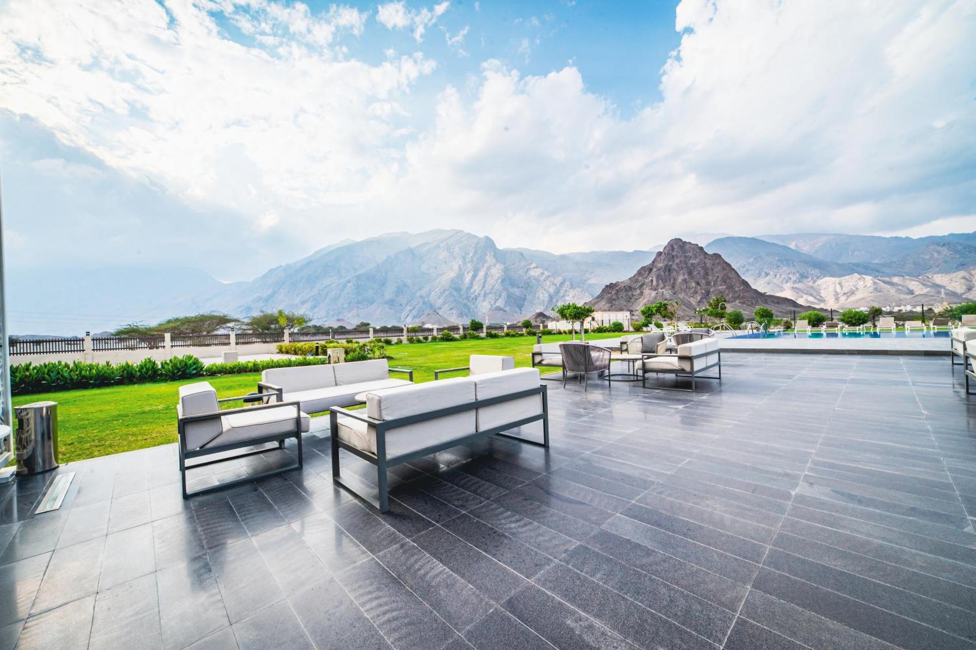 استراحة الفيحاء Al Feyhaa Resthouse Hotel Samail Exterior foto