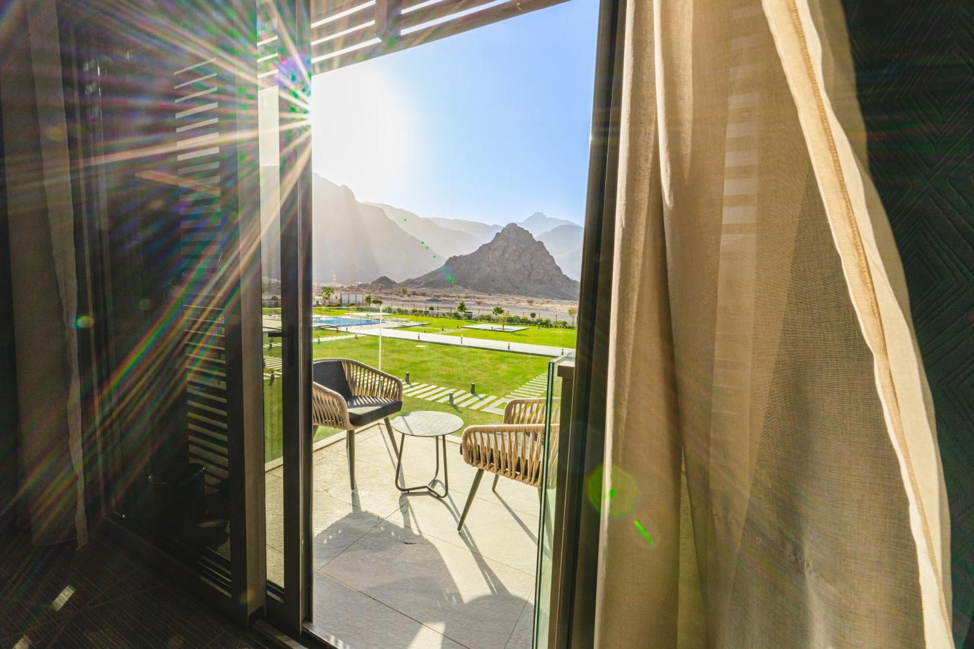 استراحة الفيحاء Al Feyhaa Resthouse Hotel Samail Exterior foto