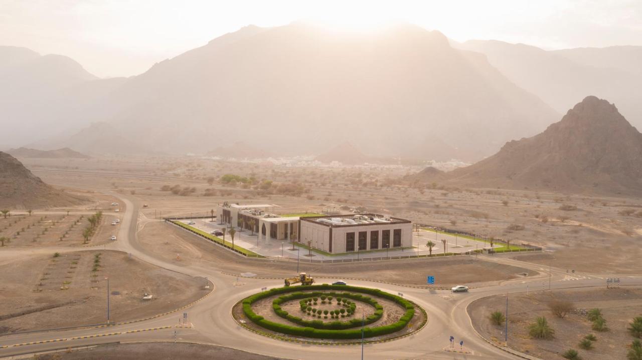 استراحة الفيحاء Al Feyhaa Resthouse Hotel Samail Exterior foto